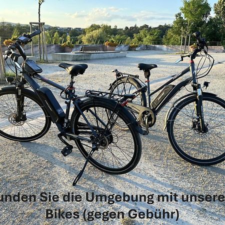 Grosszuegige Wohnung Mit Terrasse Und Gartenzugang - Das Komplette Erdgeschoss 宾德拉赫 外观 照片